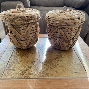 Acorn shaped basket canisters set of 2